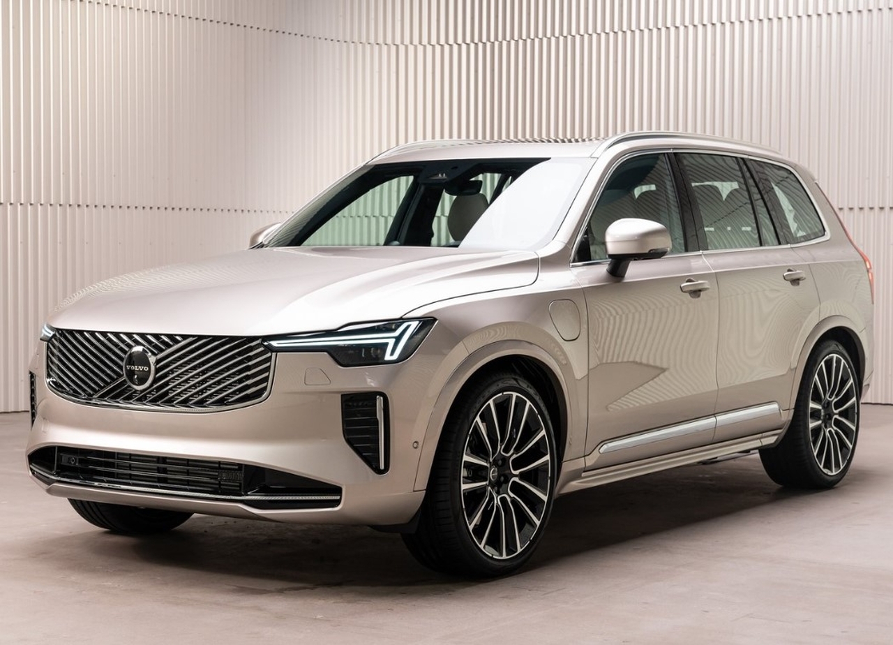 Volvo XC90 2.0 T8 Plus AWD phev (Aut) 2026