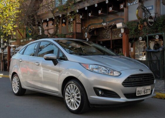 Ford New Fiesta Sedan 1.6 Titanium (Flex) 2014