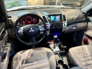Foto 10 - Mitsubishi Pajero Pajero 3.2 DI-D Outdoor 4WD (Aut) automático