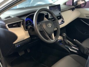 Foto 4 - Toyota Corolla Corolla 1.8 Altis Hybrid Premium CVT automático