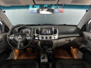 Foto 3 - Mitsubishi L200 Triton L200 Triton 3.5 V6 HPE 4WD (Flex) (Aut) automático