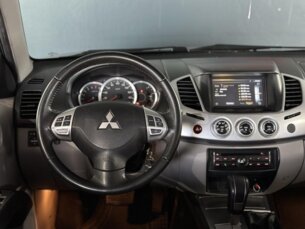Foto 4 - Mitsubishi L200 Triton L200 Triton 3.5 V6 HPE 4WD (Flex) (Aut) automático