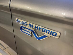 Foto 4 - Mitsubishi Outlander Outlander 2.0 16V PHEV CVT 4WD automático