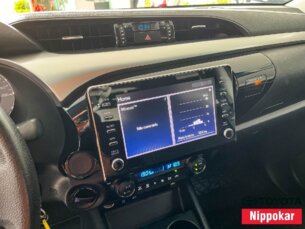 Foto 5 - Toyota Hilux Cabine Dupla Hilux CD 2.8 TDI SR 4WD (Aut) automático