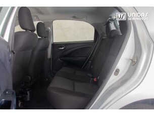 Foto 8 - Toyota Etios Hatch Etios X Standard 1.3 (Flex) manual