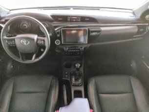 Foto 3 - Toyota Hilux Cabine Dupla Hilux 2.8 TDI CD SRX 50th 4x4 (Aut) automático