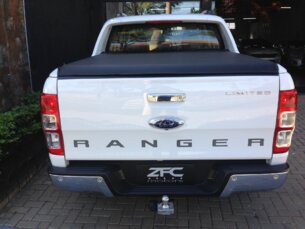 Foto 5 - Ford Ranger (Cabine Dupla) Ranger 3.2 TD CD Limited Plus 4WD (Aut) automático
