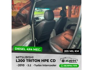 Foto 9 - Mitsubishi L200 Triton L 200 Triton HPE 4x4 3.2 (aut) (cab. dupla) automático