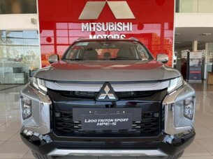 Foto 2 - Mitsubishi L200 Triton L200 Triton Sport 2.4 D HPE-S 4WD (Aut) automático