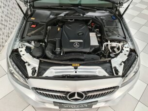 Foto 10 - Mercedes-Benz Classe C C 180 Avantgarde 1.6 automático