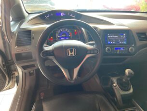 Foto 2 - Honda Civic New Civic LXL SE 1.8 i-VTEC (Aut) (Flex) manual