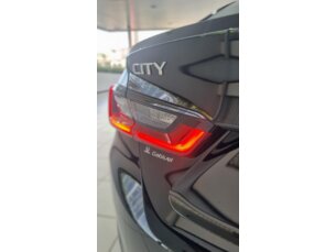 Foto 6 - Honda City City 1.5 Touring CVT automático