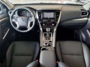 Foto 6 - Mitsubishi Pajero Sport Pajero Sport 2.4 DI-D HPE Comfort Pack 4WD (Aut) automático