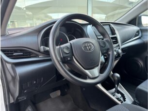 Foto 8 - Toyota Yaris Sedan Yaris Sedan 1.5 XL Live CVT automático
