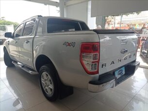 Foto 6 - Ford Ranger (Cabine Dupla) Ranger 3.2 TD 4x4 CD Limited Auto automático