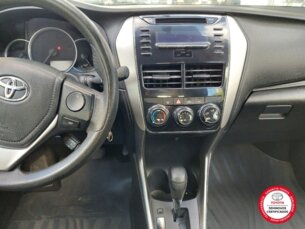 Foto 6 - Toyota Yaris Sedan Yaris Sedan 1.5 XL Live CVT automático