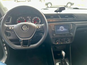 Foto 10 - Volkswagen Voyage Voyage 1.6 (Aut) automático