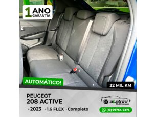 Foto 10 - Peugeot 208 208 1.6 Active (Aut) automático