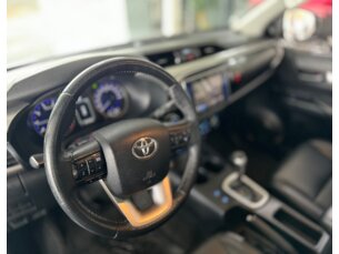 Foto 7 - Toyota Hilux Cabine Dupla Hilux 2.8 TDI SRX CD 4x4 (Aut) manual