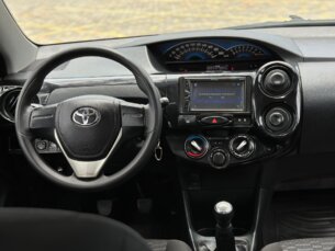 Foto 5 - Toyota Etios Sedan Etios Sedan X 1.5 (Flex) manual