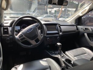 Foto 5 - Ford Ranger (Cabine Dupla) Ranger 3.2 CD XLT 4WD (Aut) automático
