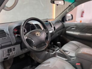 Foto 5 - Toyota Hilux Cabine Dupla Hilux SRV 4X4 3.0 (cab dupla) (aut) automático