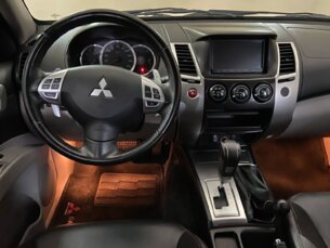 Foto 6 - Mitsubishi Pajero Pajero 3.2 DI-D HPE 4WD (Aut) automático