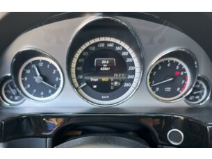 Foto 6 - Mercedes-Benz Classe E E 250 Avantgarde Sport 1.8 CGI automático