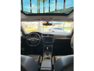 Foto 10 - Volkswagen Tiguan Tiguan Allspace Comfortline 1.4 250 TSI DSG manual