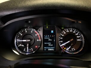 Foto 8 - Toyota Hilux Cabine Dupla Hilux CD 2.8 TDI SRV 4WD (Aut) automático