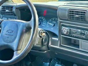 Foto 3 - Chevrolet Blazer Blazer STD 4x2 2.4 MPFi manual