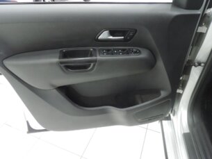 Foto 10 - Volkswagen Amarok Amarok 2.0 CD Comfortline 4x4 (Aut) automático