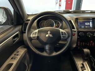 Foto 8 - Mitsubishi Pajero Pajero 3.5 V6 HPE 4WD (Aut)(Flex) manual