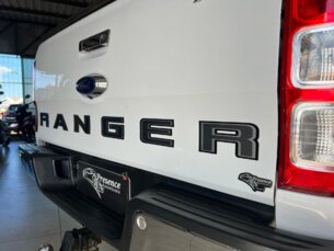 Foto 4 - Ford Ranger (Cabine Dupla) Ranger 3.2 CD XLT 4x4 manual