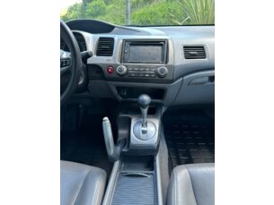 Foto 9 - Honda Civic New Civic LXL 1.8 16V (Couro) (Aut) (Flex) automático