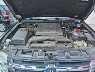 Foto 6 - Mitsubishi Pajero Full Pajero Full HPE 3.8 5p automático