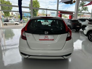 Foto 9 - Honda Fit Fit 1.5 EX CVT automático