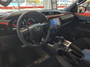 Foto 7 - Toyota Hilux Cabine Dupla Hilux CD 2.8 TDI GR-S WT 4WD automático