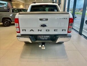 Foto 5 - Ford Ranger (Cabine Dupla) Ranger 3.2 TD Limited CD 4x4 automático