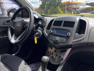 Foto 5 - Chevrolet Sonic Sonic Hatch LT 1.6 (Aut) automático
