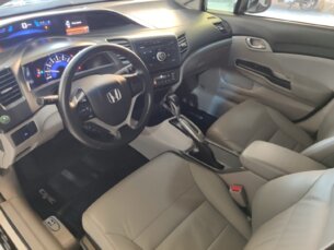 Foto 5 - Honda Civic Civic LXS 1.8 i-VTEC (Aut) (Flex) automático