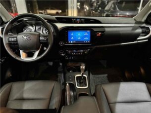 Foto 2 - Toyota Hilux Cabine Dupla Hilux CD 2.8 TDI SRV 4WD automático