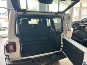 Foto 7 - Jeep Wrangler Wrangler 2.0 Rubicon 4X4 automático