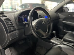 Foto 2 - Hyundai i30 i30 GLS 2.0 16V (aut) automático