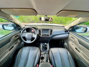 Foto 2 - Mitsubishi L200 Triton L200 Triton Sport 2.4 DID-H GLS 4WD (Aut) automático