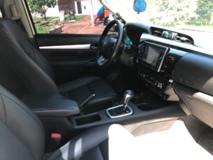 Foto 3 - Toyota Hilux Cabine Dupla Hilux 2.8 TDI SRX CD 4x4 (Aut) automático