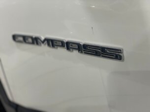 Foto 10 - Jeep Compass Compass 2.0 Limited High Tech (Aut) (Flex) automático