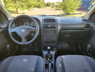 Foto 5 - Chevrolet Astra Sedan Astra Sedan 1.8 8V manual