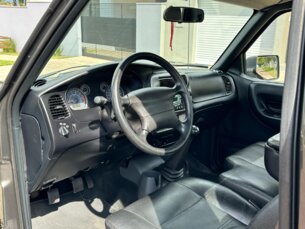 Foto 3 - Ford Ranger (Cabine Simples-Estendida) Ranger XLS Sport 4x2 2.3 16V (Cab Simples) manual
