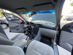 Foto 10 - Toyota Corolla Corolla Sedan XEi 1.8 16V (nova série) manual